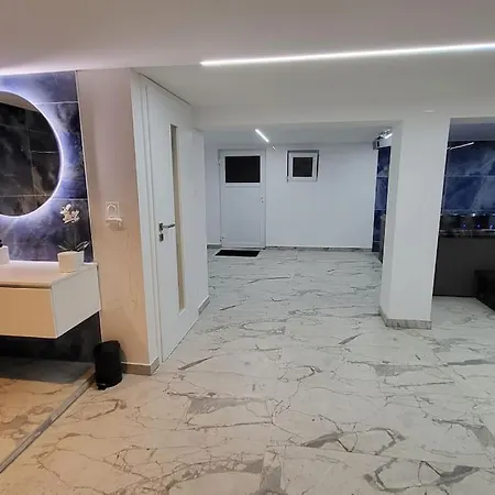 A O G Prestige Relax Max Sauna Apartment *